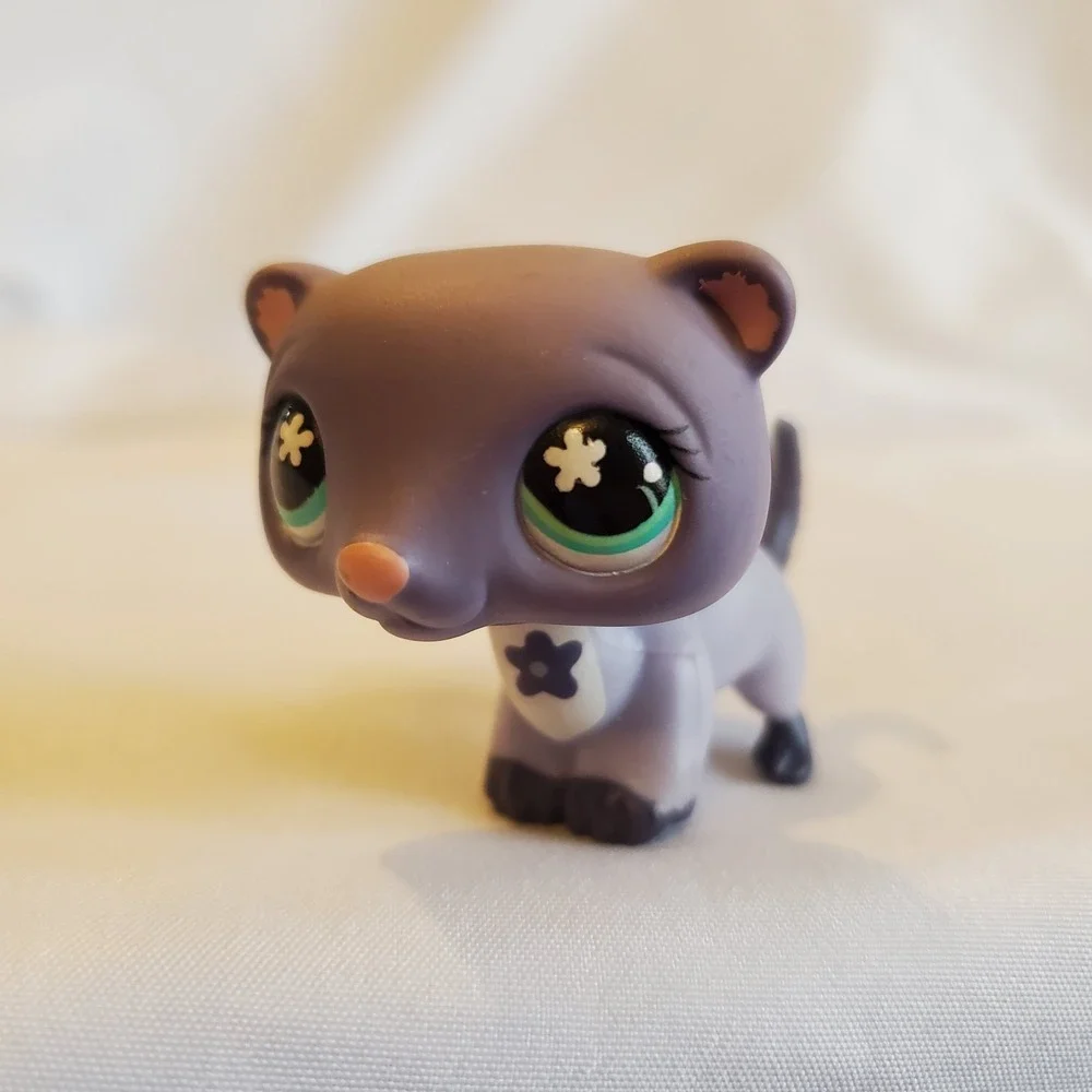 LITTLEST‎ PET SHOP FERRET PURPLE w GREEN FLOWER EYES FOREST PET #482